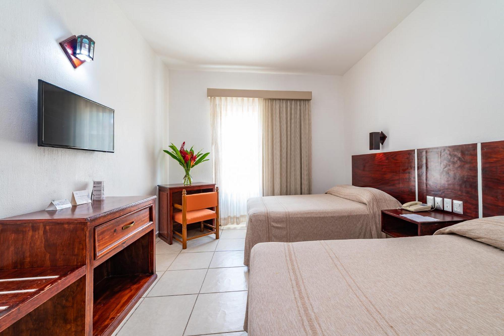 Hotel Castillo Huatulco & Beach Club Santa Cruz Huatulco Kültér fotó